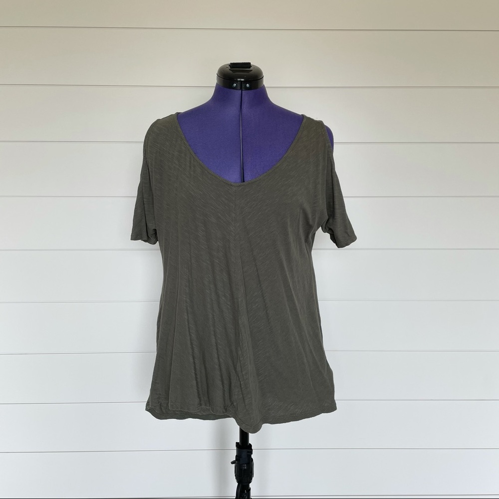 Calvin Klein jeans cold shoulder top